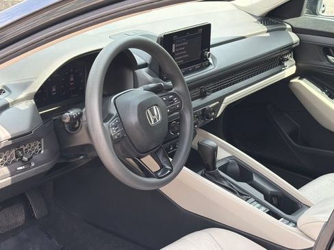 Used 2023 Honda Accord LX image 13
