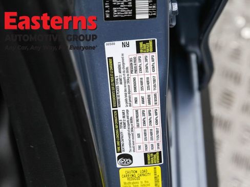 Used 2021 Toyota Corolla SE w/ SE Premium Package image 36