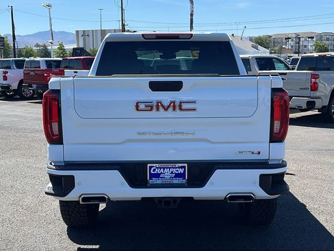 Certified 2025 GMC Sierra 1500 AT4 AWD/4WD image 6