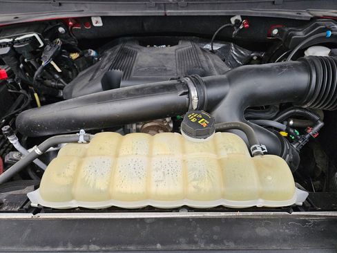 Used 2019 Ford Expedition Platinum image 36