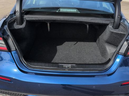 Used 2023 Nissan Maxima SL image 7