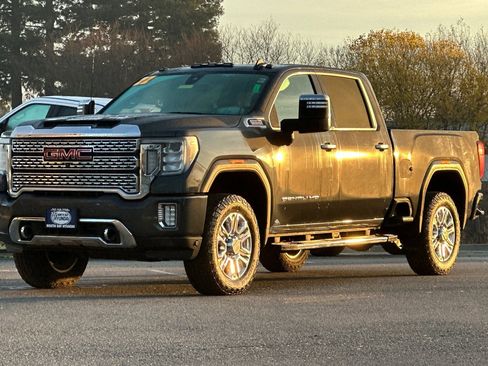 Used 2022 GMC Sierra 2500 Denali w/ Technology Package image 8