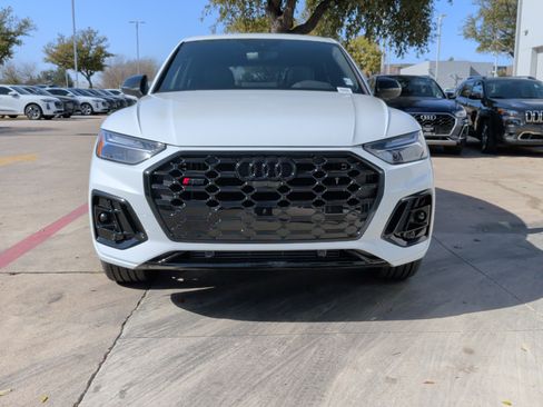 Used 2025 Audi SQ5 Premium Plus image 3