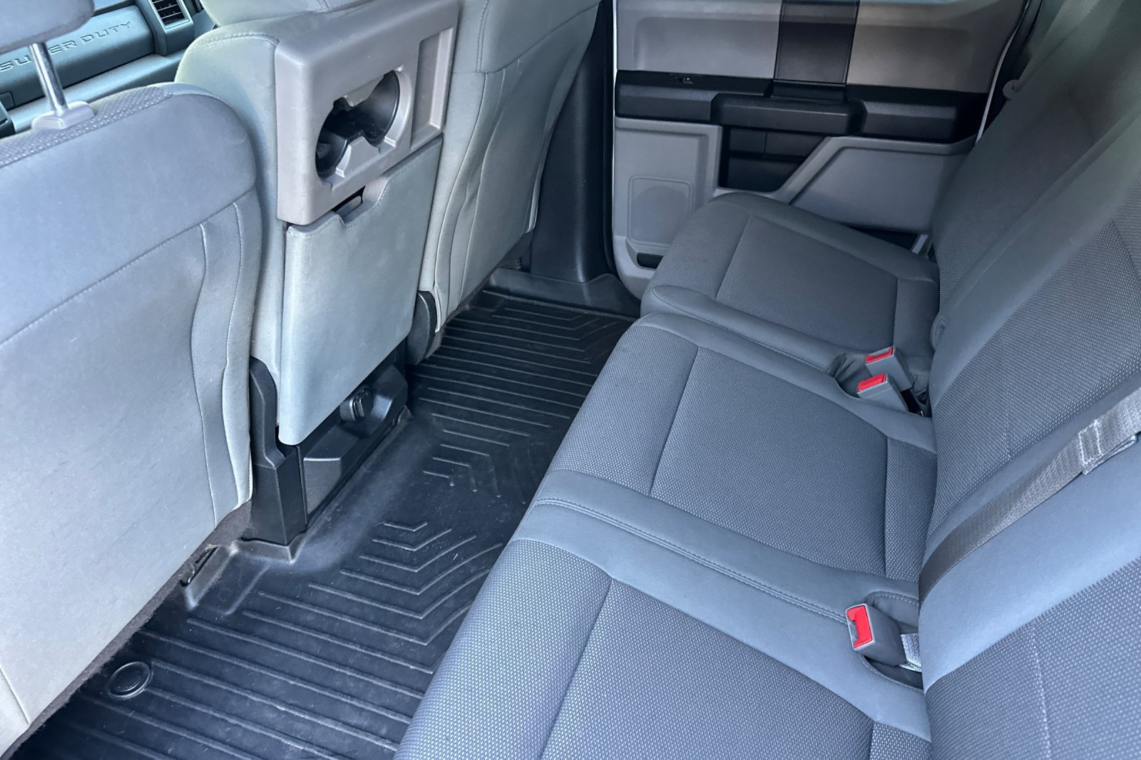 Used 2018 Ford F250 XL w/ STX Appearance Package AWD/4WD image 11