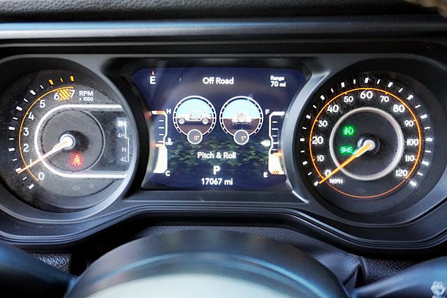 Used 2024 Jeep Wrangler Unlimited Sport AWD/4WD image 44