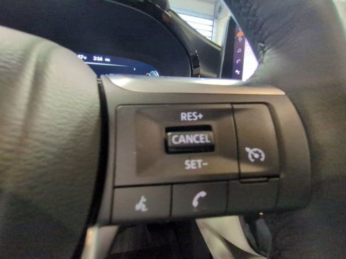 Used 2026 INFINITI QX60 Pure w/ Cargo Package image 13