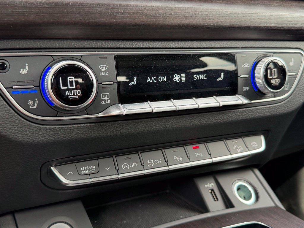 Used 2024 Audi Q5 2.0T Prestige AWD/4WD image 20