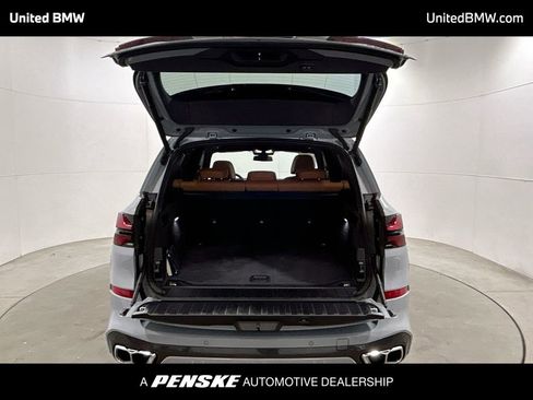 Certified 2025 BMW X5 M60i image 22