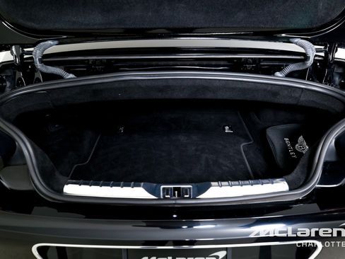 Used 2021 Bentley Continental GT image 20