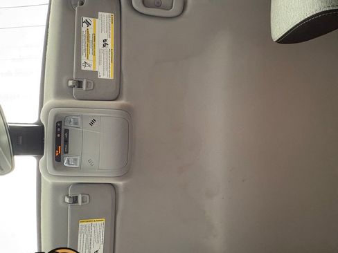 Used 2022 Chevrolet Equinox LS FWD image 21