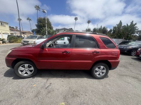 Used 2009 Kia Sportage LX FWD image 4