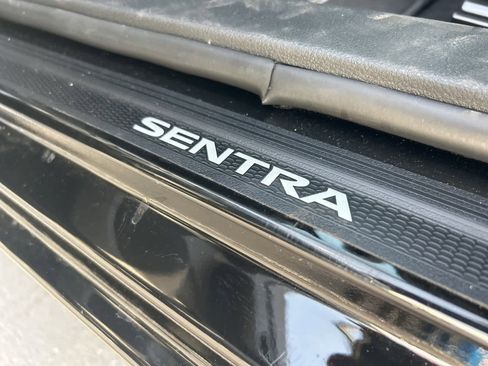 Used 2025 Nissan Sentra SV image 23