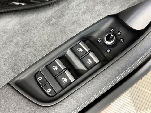 Used 2023 Audi SQ7 Prestige w/ Prestige Package AWD/4WD image 22