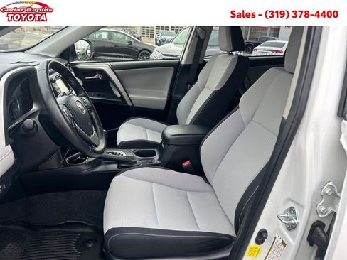 Certified 2018 Toyota RAV4 XLE image 11