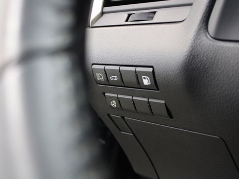 Used 2019 Lexus RX 450h AWD image 34