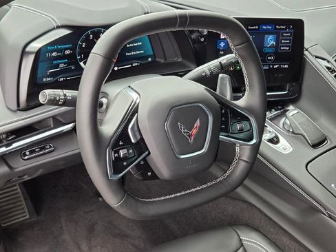 Certified 2023 Chevrolet Corvette Stingray Preferred Conv w/ Z51 Performance Package image 17