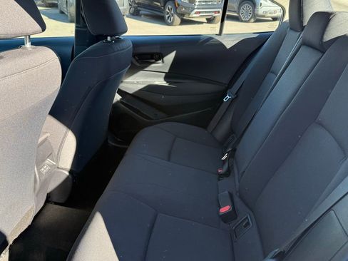 Used 2025 Toyota Corolla LE image 11
