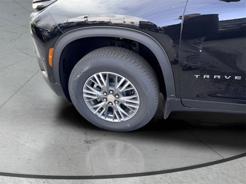 New 2026 Chevrolet Traverse LT w/ Driver Confidence Package image 10