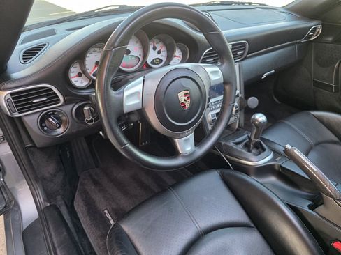 Used 2006 Porsche 911 Carrera S RWD image 18