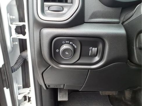 Used 2022 RAM 3500 Tradesman RWD image 20