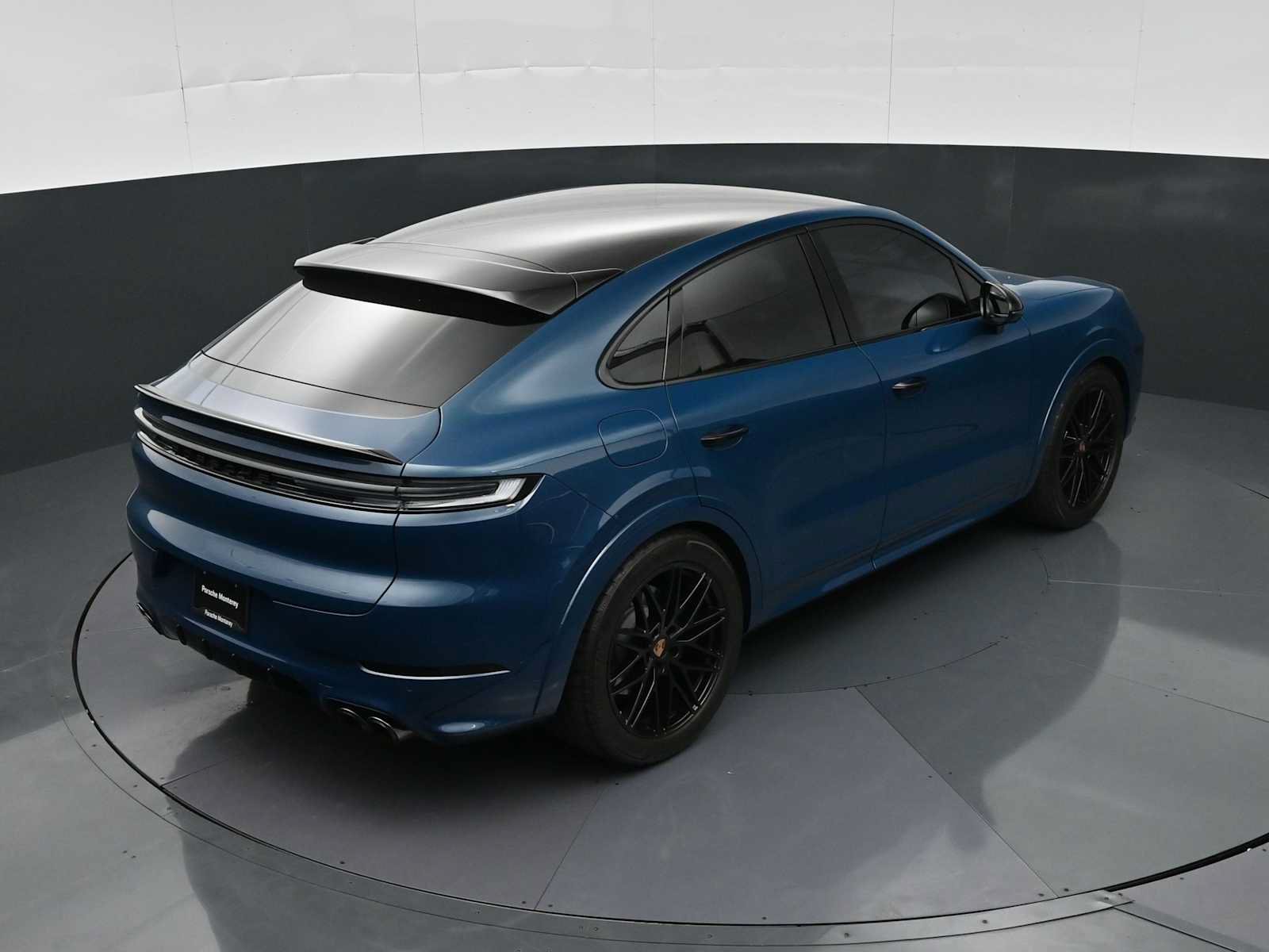 Certified 2026 Porsche Cayenne GTS AWD/4WD image 34