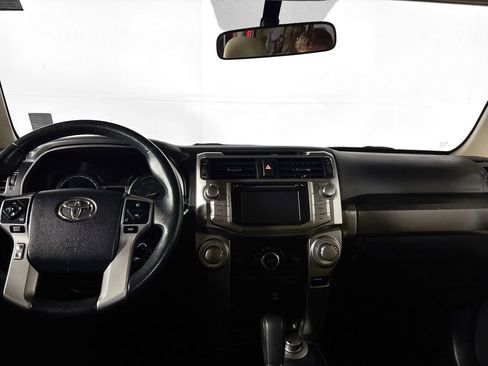 Used 2019 Toyota 4Runner SR5 image 12