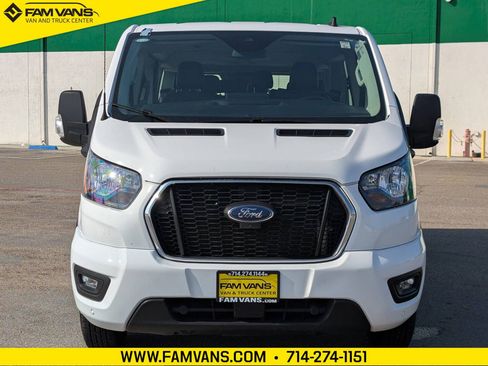 Used 2023 Ford Transit 350 XLT image 3