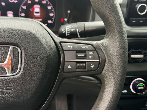 Used 2024 Honda Accord EX image 17