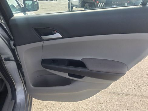 Used 2010 Honda Accord LX image 16
