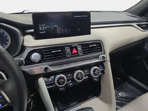 Used 2023 Genesis G70 2.0T w/ Sport Prestige Package AWD/4WD image 20