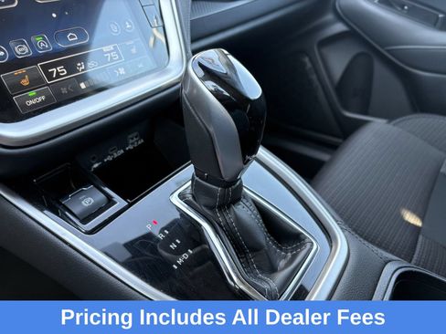 Used 2025 Subaru Outback Premium AWD/4WD image 21