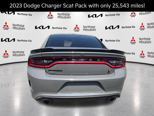 Used 2023 Dodge Charger Scat Pack w/ Navigation & Travel Group RWD image 5
