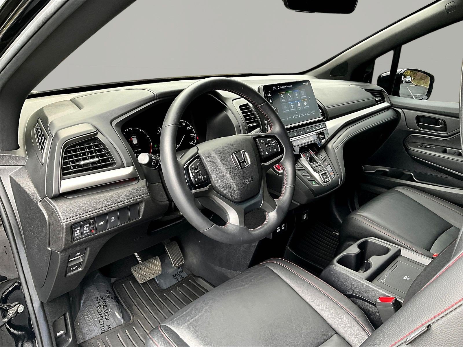Used 2025 Honda Odyssey Sport-L image 17