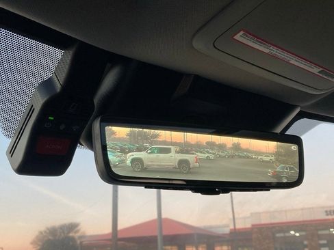 Used 2024 Toyota Tundra Limited image 27