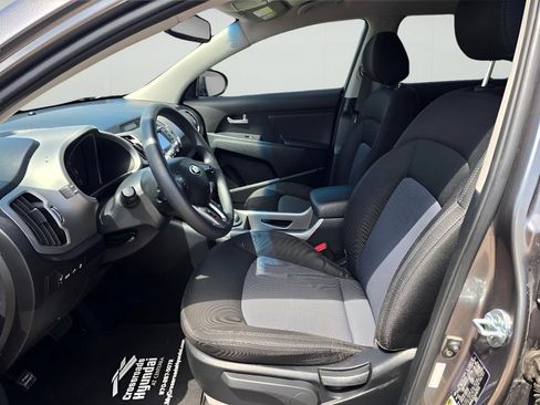 Used 2016 Kia Sportage LX w/ Option Group 017 AWD/4WD image 27