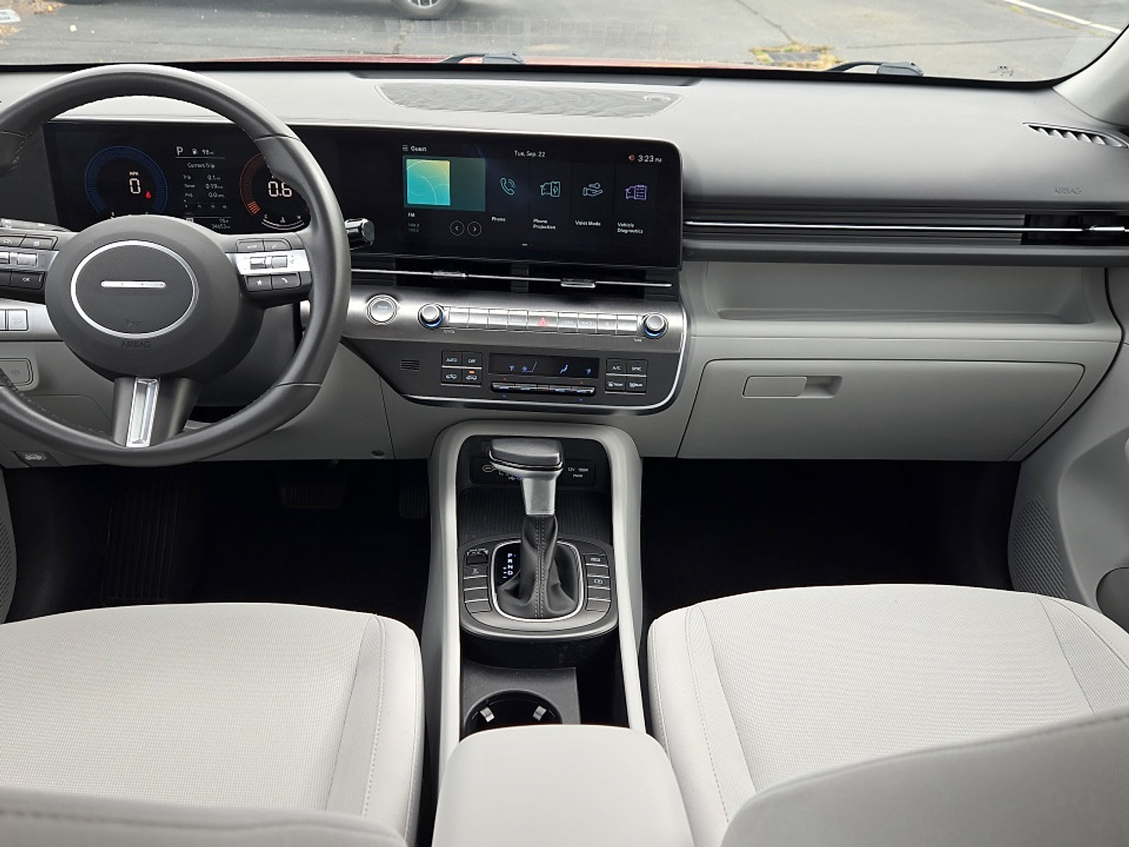 Used 2025 Hyundai Kona SEL AWD/4WD image 9