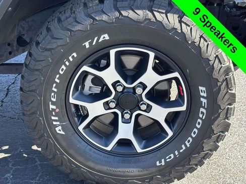 Used 2022 Jeep Wrangler Unlimited Rubicon image 31