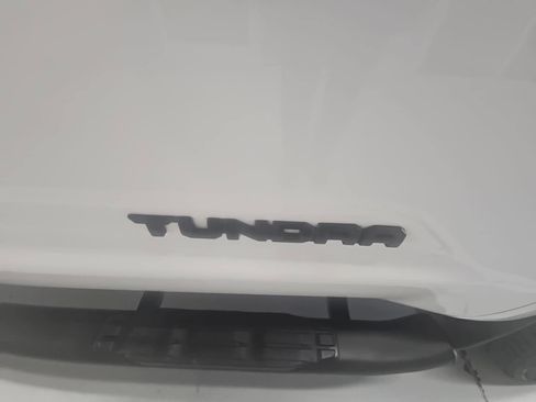 Used 2019 Toyota Tundra SR5 image 2