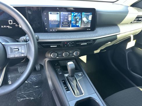 New 2026 Nissan Kicks S image 28