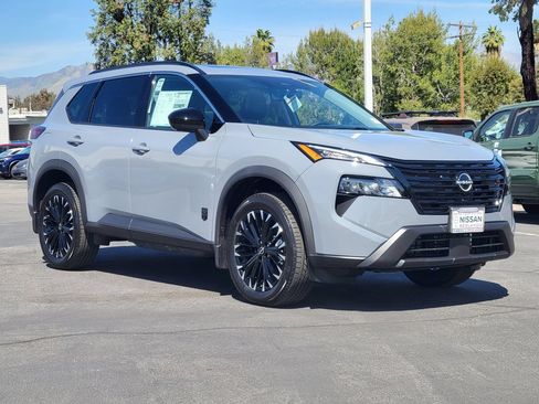 New 2026 Nissan Rogue Dark Armor FWD image 4