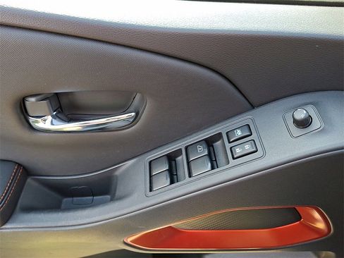 Used 2023 Nissan Frontier PRO-4X w/ Tow Package image 2