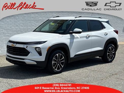 New 2026 Chevrolet TrailBlazer LT w/ Convenience Package image 1