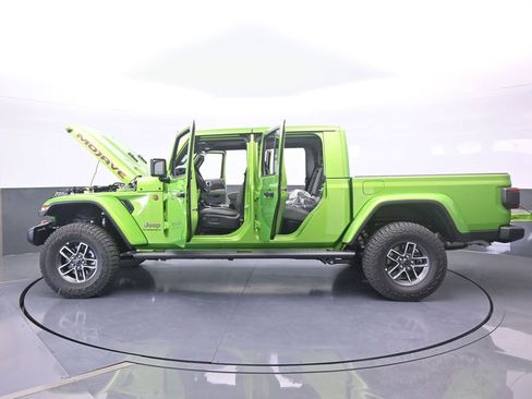 New 2026 Jeep Gladiator Mojave image 71