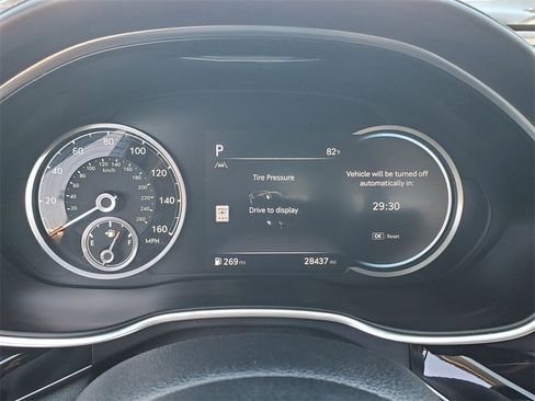 Used 2023 Genesis G80 2.5T image 7