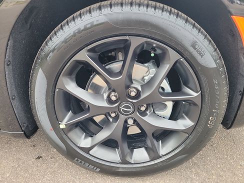 Used 2026 Chrysler Pacifica Select w/ S Appearance Package image 30