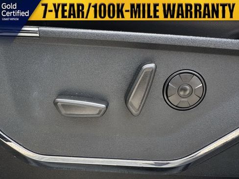 Used 2026 Ford F250 Platinum AWD/4WD image 32