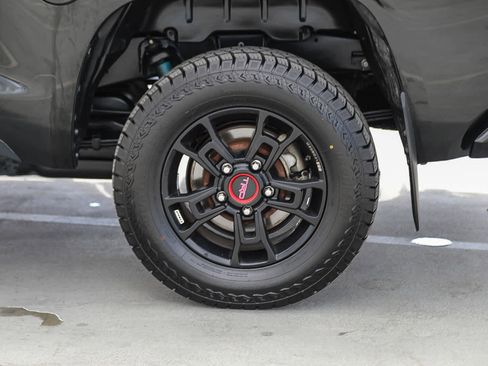 Used 2019 Toyota Tundra SR5 w/ TRD Off Road Package AWD/4WD image 10