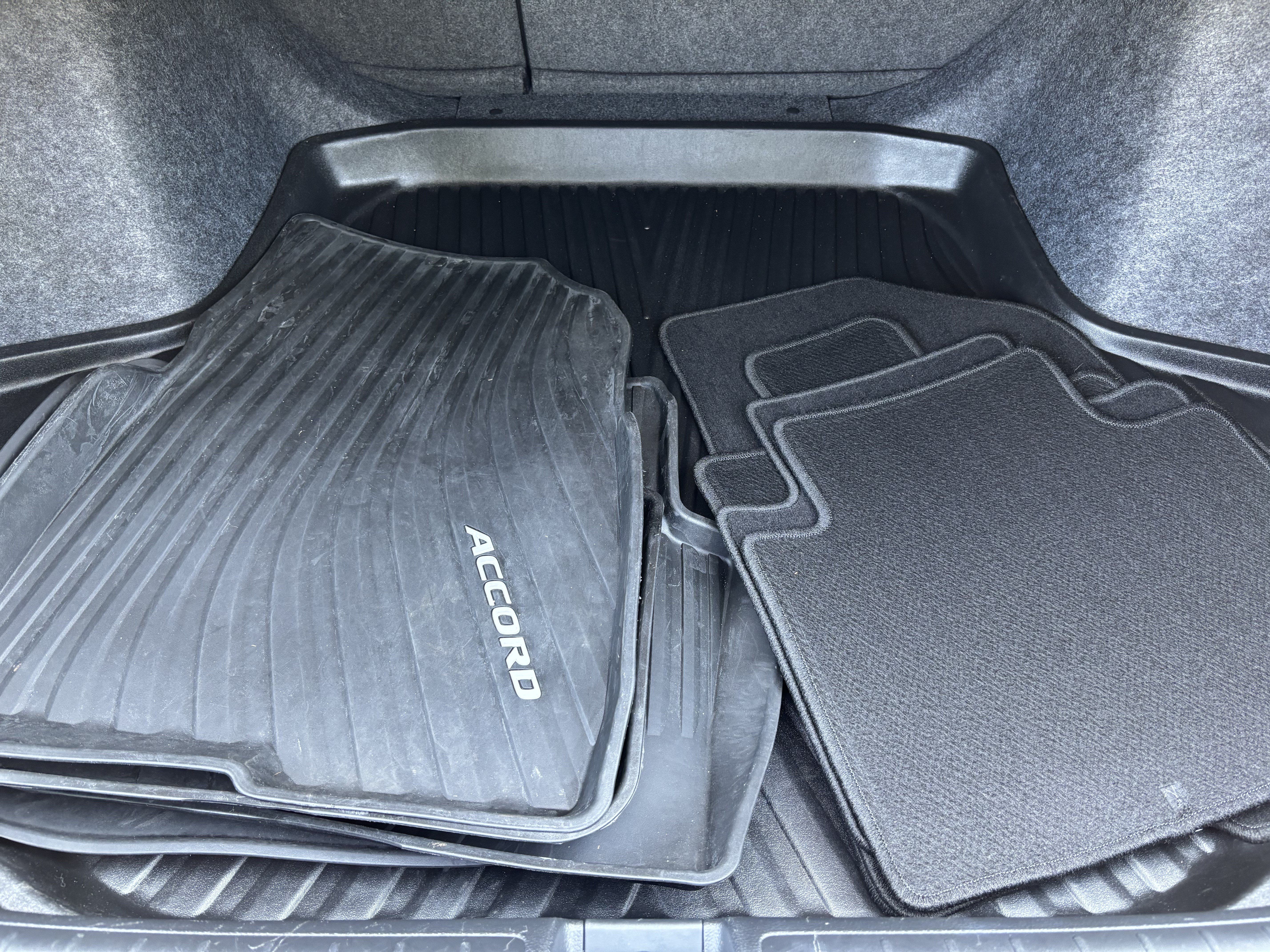 Used 2021 Honda Accord Touring image 34