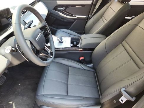 New 2024 Land Rover Range Rover Evoque S image 13
