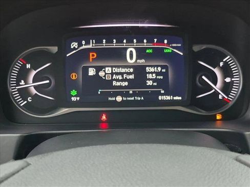 Used 2025 Honda Passport EX-L image 11